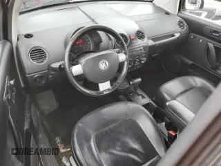 2009 Volkswagen Beetle S с VIN 3VWPG31C99M511640, выставлен на аукционе Copart как лот 44953095 с пробегом 154 694 миль миль и Списание • Salvage title. История ставок и продаж доступна на DreamBid. Изображение 8.