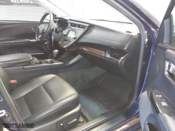 2013 Toyota Avalon XLE with VIN 4T1BK1EB3DU030963, listed as a IAAI auction lot 41356318 with 162,599 mi miles. Bid and sale history available at carsss.com. Image 5.