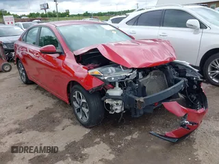2019 Kia Forte LXS z VIN 3KPF24AD4KE005189, wystawiony jako IAAI lot #42354011 z przebiegiem 73 422 mil mil oraz . Historia ofert i sprzedaży dostępna na DreamBid. Obrazek 1.