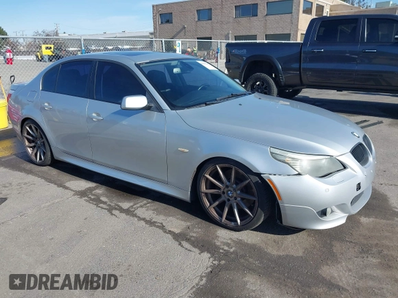 2008 BMW 5 Series 550i with VIN WBANW53538CT52019, listed as a IAAI auction lot 41550107 with 192,163 mi miles. Bid and sale history available at carsss.com. Image 1.