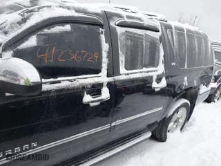 2012 Chevrolet Suburban LTZ with VIN 1GNSKKE75CR215742, listed as a IAAI auction lot 41236729 with 250,634 mi miles. Bid and sale history available at carsss.com. Image 13.