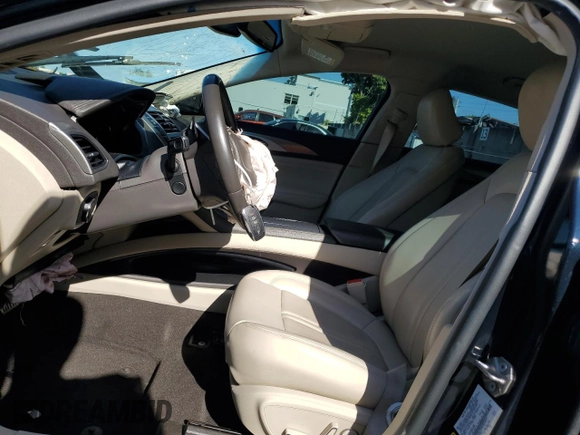 2020 Lincoln MKZ Standard with VIN 3LN6L5A99LR616971, listed as a Copart auction lot 86106814 with 68,680 mi miles and Non Repairable. Bid and sale history available at carsss.com. Image 7.