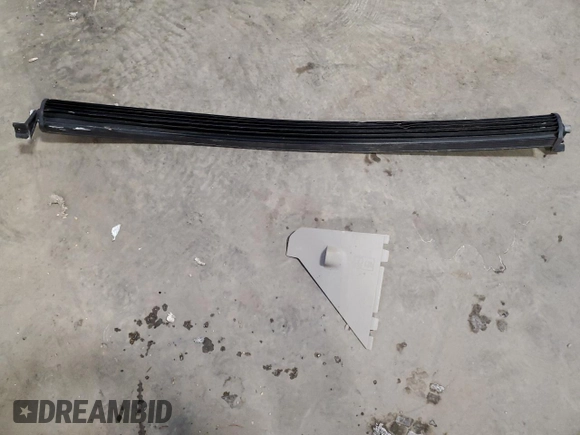 2009 Ford F-350 XL с VIN 1FTWF31589EA02471, выставлен на аукционе Copart как лот 42754885 с пробегом 255 155 миль миль и На запчасти • Non repairable. История ставок и продаж доступна на DreamBid. Изображение 12.