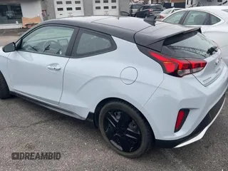 2019 Hyundai Veloster Turbo R-Spec with VIN KMHTH6AB4KU002267, listed as a Copart auction lot 50820945 with 93,778 mi miles and Clean Title. Bid and sale history available at carsss.com. Image 3.