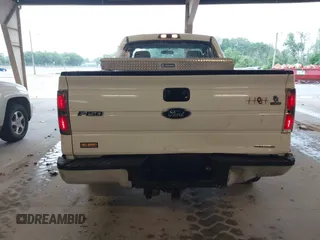 2013 Ford F-150 XL с VIN 1FTMF1CF2DFD52330, выставлен на аукционе IAAI как лот 42527052 с пробегом 173 898 миль миль и . История ставок и продаж доступна на DreamBid. Изображение 16.