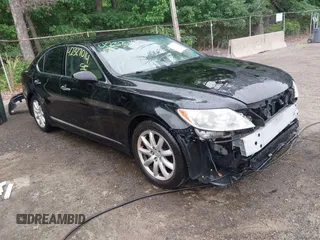 2007 Lexus LS 460 with VIN JTHBL46F275009782, listed as a IAAI auction lot 42327014 with 170,264 mi miles and . Bid and sale history available at DreamBid. Image 1.