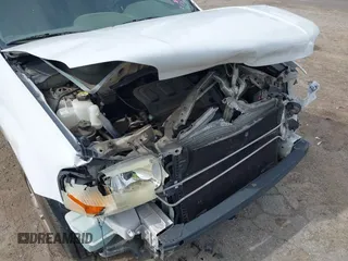2004 Ford Escape XLT with VIN 1FMYU03134KA80217, listed as a IAAI auction lot 41672764 with 184,601 mi miles. Bid and sale history available at carsss.com. Image 13.