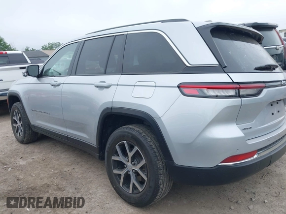 2024 Jeep Grand Cherokee Limited with VIN 1C4RJHBG5RC679868, listed as a IAAI auction lot 42409712 with 21,035 mi miles and . Bid and sale history available at DreamBid. Image 14.