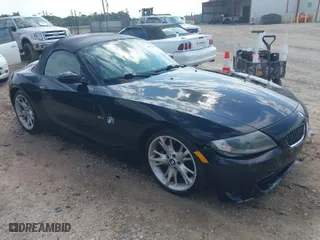 2008 BMW Z4 3.0i with VIN 4USBU33548LW76221, listed as a IAAI auction lot 41979057 with 102,879 mi miles. Bid and sale history available at carsss.com. Image 1.