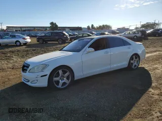 2009 Mercedes-Benz S-Class 5.5L V8 with VIN WDDNG71X29A259849, listed as a Copart auction lot 83017964 with 183,878 mi miles and Salvage Title. Bid and sale history available at carsss.com. Image 1.