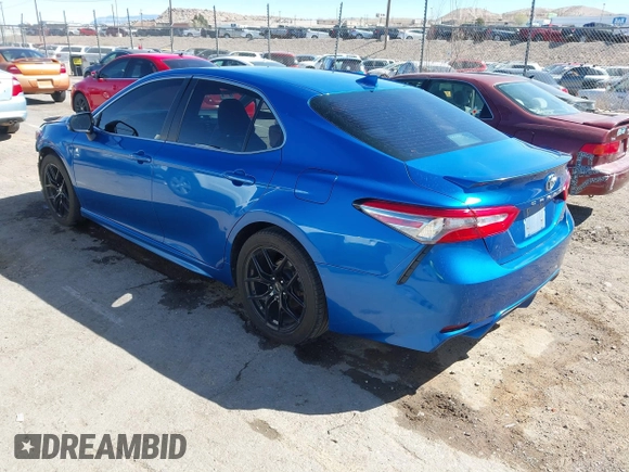 2019 Toyota Camry LE z VIN 4T1B11HKXKU173212, wystawiony jako IAAI lot #41848847 z przebiegiem 138 372 mil mil oraz . Historia ofert i sprzedaży dostępna na DreamBid. Obrazek 3.