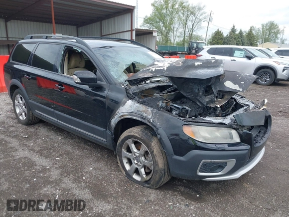 2008 Volvo XC70 with VIN YV4BZ982781038191, listed as a IAAI auction lot 42166684 with 94,001 mi miles and . Bid and sale history available at DreamBid. Image 1.
