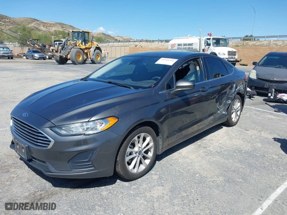 2020 Ford Fusion Hybrid SE with VIN 3FA6P0LU4LR114078, listed as a IAAI auction lot 41945316 with 1 mi miles. Bid and sale history available at carsss.com. Image 16.