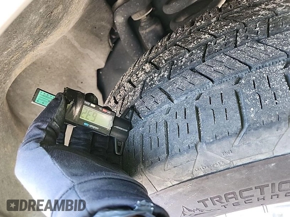 2020 Ford F-250 XL with VIN 1FTBF2A60LED41489, listed as a IAAI auction lot 42025504 with 90,936 mi miles and . Bid and sale history available at DreamBid. Image 1.