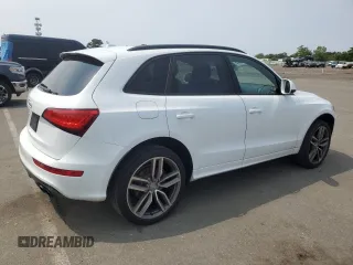 2016 Audi SQ5 Premium Plus with VIN WA1CCAFP1GA011621, listed as a Copart auction lot 60079875 with 94,871 mi miles and Salvage title. Bid and sale history available at DreamBid. Image 3.
