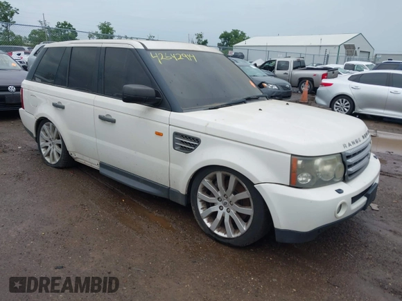 2008 Land Rover Range Rover Sport SC with VIN SALSH23418A150404, listed as a IAAI auction lot 42642914 with 190,007 mi miles and . Bid and sale history available at DreamBid. Image 1.