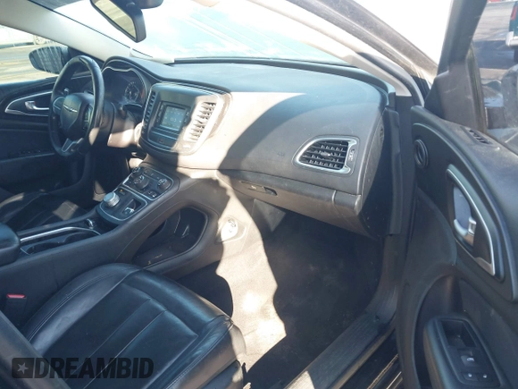 2015 Chrysler 200 C with VIN 1C3CCCCB4FN524965, listed as a IAAI auction lot 41757269 with 187,293 mi miles. Bid and sale history available at carsss.com. Image 5.