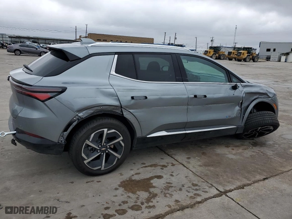 2024 Chevrolet Equinox EV LT with VIN 3GN7DLRP0RS282576, listed as a Copart auction lot 44641965 with 5,928 mi miles and Salvage Title. Bid and sale history available at carsss.com. Image 3.