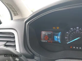 2018 Ford Fusion SE with VIN 3FA6P0HD8JR268055, listed as a IAAI auction lot 42151813 with 83,306 mi miles and . Bid and sale history available at carsss.com. Image 16.