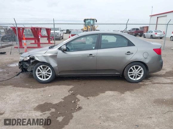 2012 Kia Forte EX with VIN KNAFU4A24C5632655, listed as a IAAI auction lot 41932379 with 146,273 mi miles. Bid and sale history available at carsss.com. Image 15.