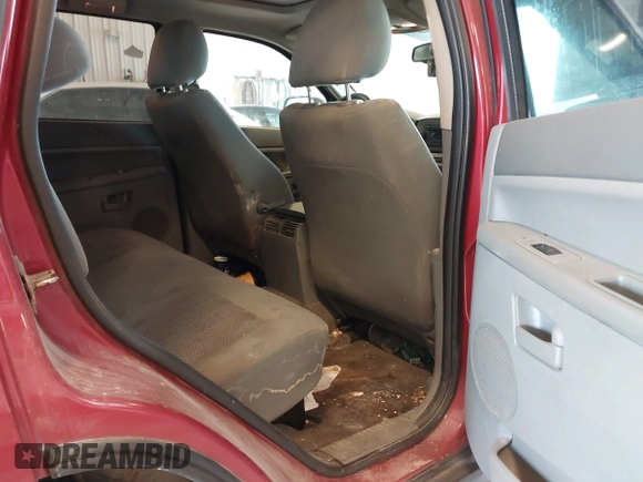 2005 Jeep Grand Cherokee Laredo с VIN 1J4GR48K75C630504, выставлен на аукционе IAAI как лот 42622144 с пробегом 162 912 миль миль и . История ставок и продаж доступна на DreamBid. Изображение 8.