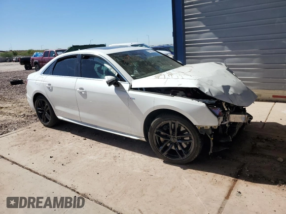 2020 Audi A4 Premium z VIN WAUDNAF47LN008328, wystawiony jako Copart lot #76981644 z przebiegiem Nie podano mil oraz Szkoda całkowita • Salvage title. Historia ofert i sprzedaży dostępna na DreamBid. Obrazek 4.