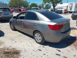 2013 Kia Forte EX with VIN KNAFU4A27D5663948, listed as a IAAI auction lot 41748962 with 110,499 mi miles. Bid and sale history available at carsss.com. Image 3.