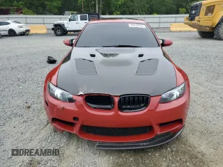 2010 BMW M3 z VIN WBSWD9C58AP362735, wystawiony jako Copart lot #54512815 z przebiegiem 99 924 mil mil oraz Szkody całkowita. Historia ofert i sprzedaży dostępna na DreamBid. Obrazek 5.