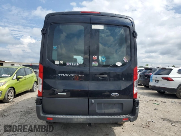 2016 Ford Transit с VIN 1FTYR1CGXGKA52743, выставлен на аукционе Copart как лот 62678565 с пробегом 186 252 миль миль и Чистый • Clean title. История ставок и продаж доступна на DreamBid. Изображение 6.