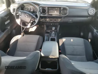 2020 Toyota Tacoma SR5 with VIN 3TMDZ5BN9LM096645, listed as a Copart auction lot 53723995 with 43,539 mi miles and Salvage title. Bid and sale history available at DreamBid. Image 8.