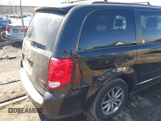 2014 Dodge Grand Caravan R/T with VIN 2C4RDGEG8ER187818, listed as a IAAI auction lot 41645145 with 181,779 mi miles and . Bid and sale history available at DreamBid. Image 17.