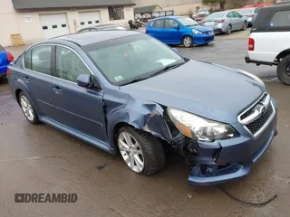 2013 Subaru Legacy Premium z VIN 4S3BMBG67D3014047, wystawiony jako IAAI lot #41821245 z przebiegiem 242 863 mil mil oraz . Historia ofert i sprzedaży dostępna na DreamBid. Obrazek 1.
