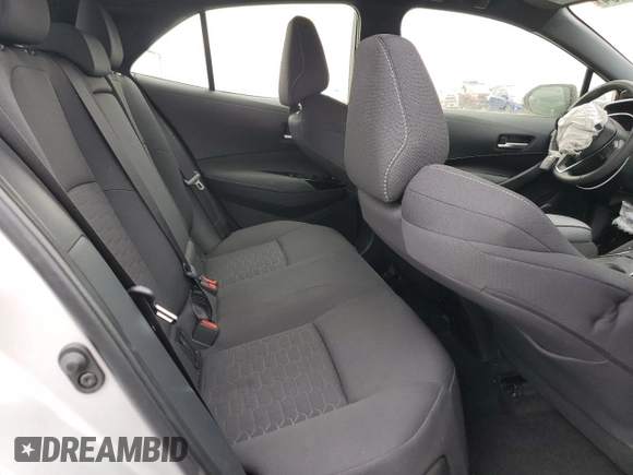 2024 Toyota Corolla Hatchback SE with VIN JTND4MBE5R3223342, listed as a Copart auction lot 58317264 with 31,798 mi miles and Salvage Title. Bid and sale history available at carsss.com. Image 10.