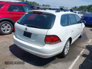 2014 Volkswagen Jetta TDI with VIN 3VWPL7AJ0EM611346, listed as a IAAI auction lot 42533049 with 131,929 mi miles and . Bid and sale history available at DreamBid. Image 4.