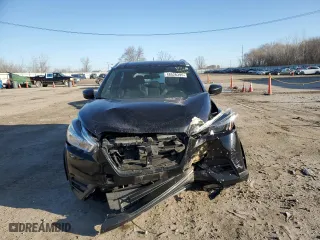 2019 Nissan Kicks S with VIN 3N1CP5CU8KL519312, listed as a Copart auction lot 48526395 with 43,707 mi miles and Salvage Title. Bid and sale history available at carsss.com. Image 5.