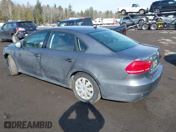 2012 Volkswagen Passat S с VIN 1VWAP7A36CC014745, выставлен на аукционе IAAI как лот 41606196 с пробегом 121 364 миль миль и . История ставок и продаж доступна на DreamBid. Изображение 3.