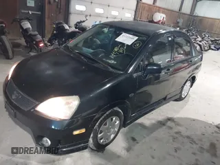 2005 Suzuki Aerio S z VIN JS2RA62S255250278, wystawiony jako IAAI lot #41322109 z przebiegiem 144 980 mil mil oraz . Historia ofert i sprzedaży dostępna na DreamBid. Obrazek 2.