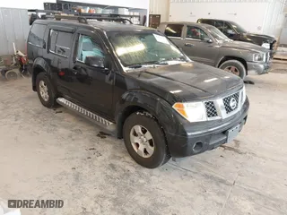 2006 Nissan Pathfinder SE with VIN 5N1AR18U96C609985, listed as a IAAI auction lot 41616319 with 148,456 mi miles. Bid and sale history available at carsss.com. Image 1.