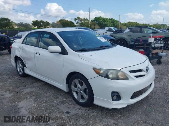 2013 Toyota Corolla L with VIN 5YFBU4EEXDP089483, listed as a IAAI auction lot 41923860 with 108,886 mi miles. Bid and sale history available at carsss.com. Image 1.