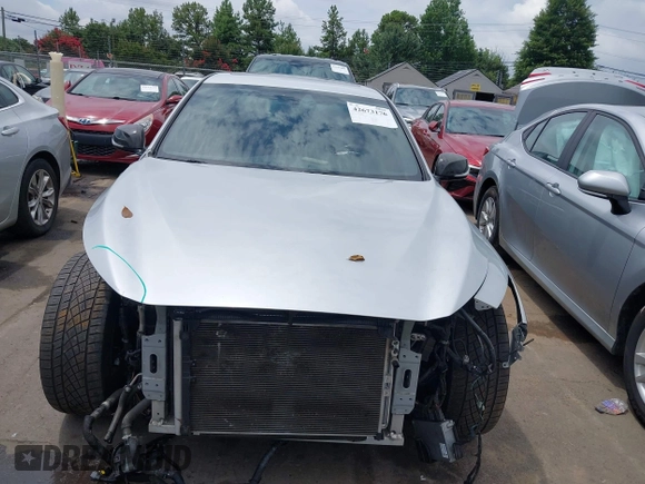 2018 Infiniti Q50 Red Sport 400 with VIN JN1FV7AR8JM481498, listed as a IAAI auction lot 42673176 with 100,332 mi miles and . Bid and sale history available at DreamBid. Image 13.