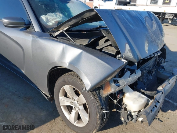 2011 Dodge Charger SE with VIN 2B3CL3CG5BH569182, listed as a IAAI auction lot 41417622 with 1 mi miles. Bid and sale history available at carsss.com. Image 11.
