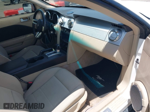 2006 Ford Mustang Standard with VIN 1ZVHT80N365219032, listed as a IAAI auction lot 42547836 with 138,183 mi miles and . Bid and sale history available at DreamBid. Image 5.