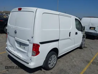 2018 Nissan NV200 S with VIN 3N6CM0KN8JK701483, listed as a IAAI auction lot 40394103 with 95,566 mi miles and . Bid and sale history available at DreamBid. Image 4.