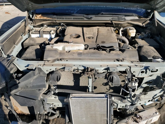 2022 Toyota Tundra 2WD SR5 with VIN 5TFLA5AB6NX014488, listed as a Copart auction lot 86170704 with 72,317 mi miles and Salvage Title. Bid and sale history available at carsss.com. Image 11.