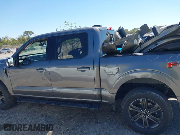 2022 Ford F-150 XL with VIN 1FTFW1E8XNFA41995, listed as a IAAI auction lot 41743193 with 1 mi miles. Bid and sale history available at carsss.com. Image 13.