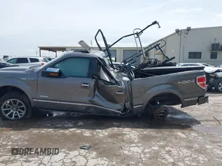 2013 Ford F-150 XL z VIN 1FTFW1ETXDFB90054, wystawiony jako IAAI lot #42385219 z przebiegiem 270 317 mil mil oraz . Historia ofert i sprzedaży dostępna na DreamBid. Obrazek 14.