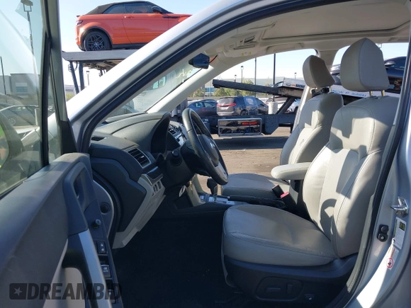 2018 Subaru Forester Limited with VIN JF2SJARC4JH435231, listed as a IAAI auction lot 42011028 with 51,901 mi miles. Bid and sale history available at carsss.com. Image 5.