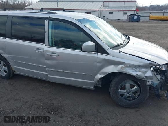 2011 Dodge Grand Caravan Crew with VIN 2D4RN5DG0BR751611, listed as a IAAI auction lot 41683889 with 181,551 mi miles and . Bid and sale history available at DreamBid. Image 6.