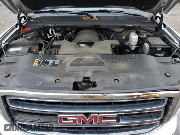 2019 GMC Yukon XL SLT with VIN 1GKS1GKC2KR380936, listed as a Copart auction lot 84625174 with 118,077 mi miles and Salvage Title. Bid and sale history available at carsss.com. Image 13.