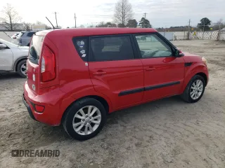 2013 Kia Soul ! with VIN KNDJT2A61D7624560, listed as a Copart auction lot 50807675 with 137,094 mi miles and Salvage Title. Bid and sale history available at carsss.com. Image 3.